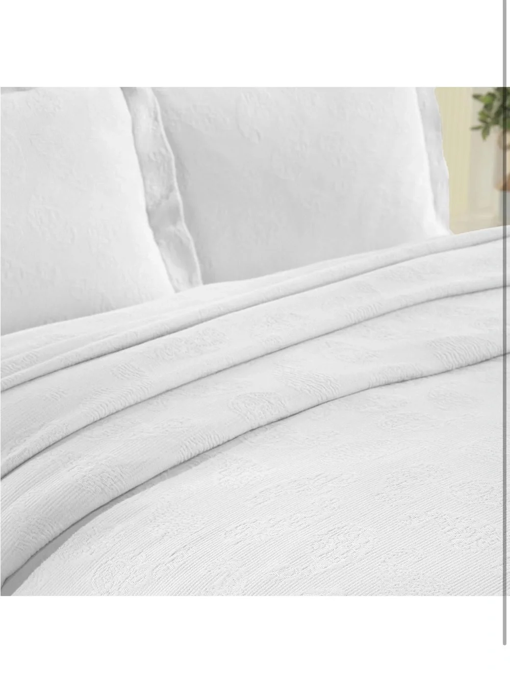 NEW Superior Cotton 3 Piece Bedspread Set (Matelasse Coverlet + 2 shams), White